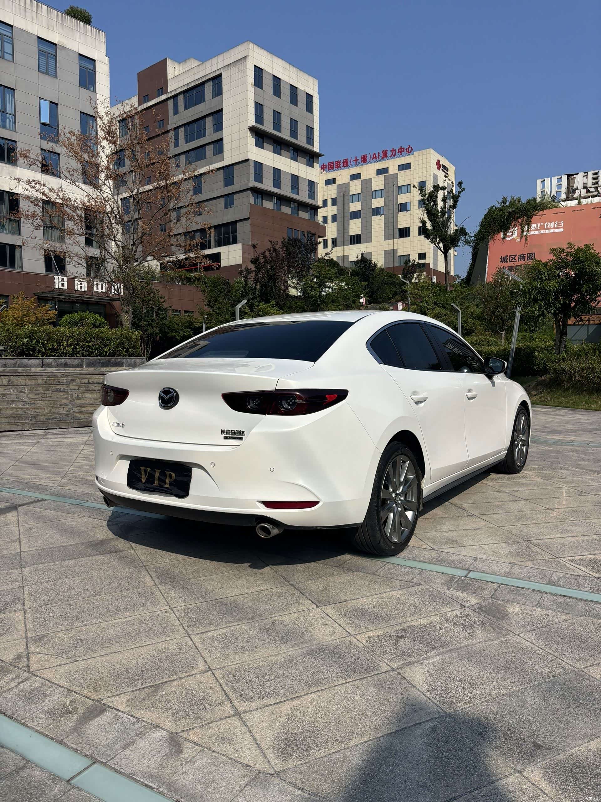 Mazda Mazda3, 2022 6