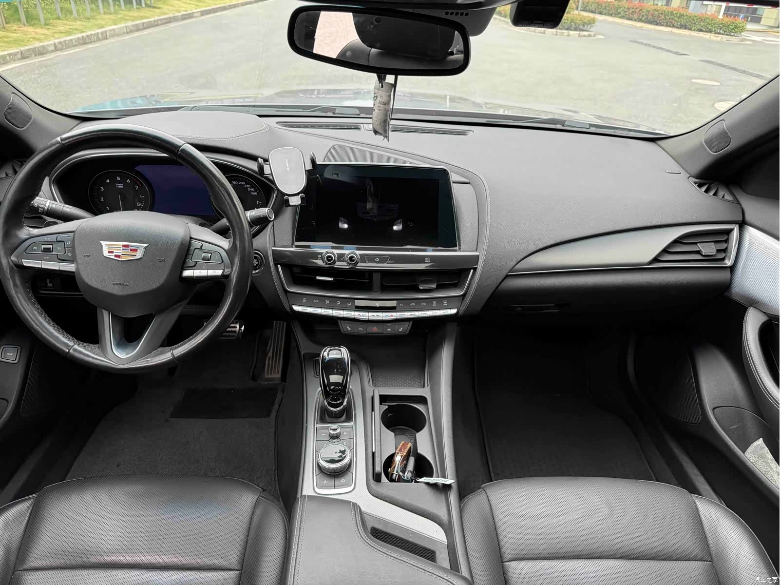 Cadillac CT5, 2020 12
