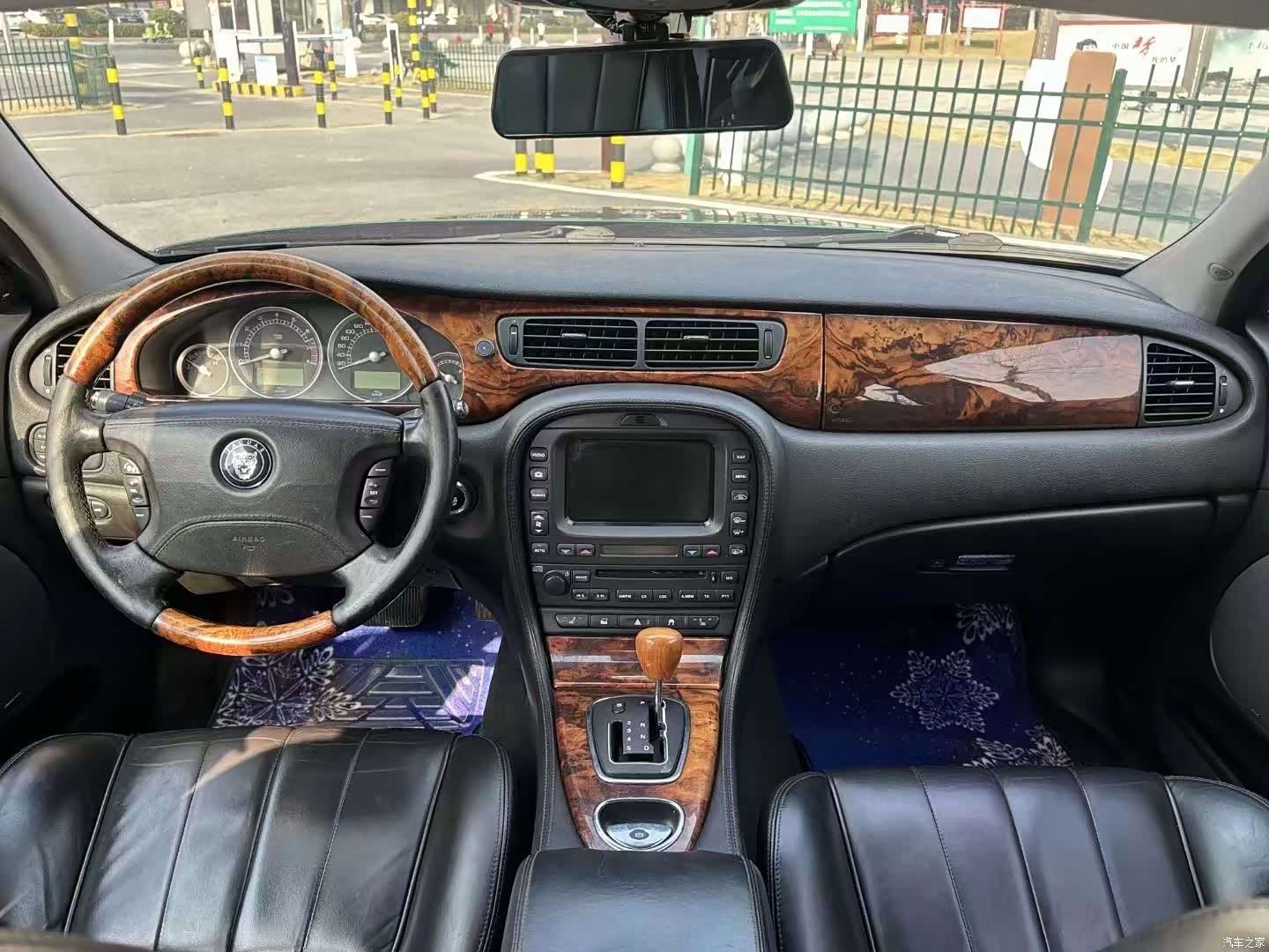 Jaguar S-TYPE, 2008 13