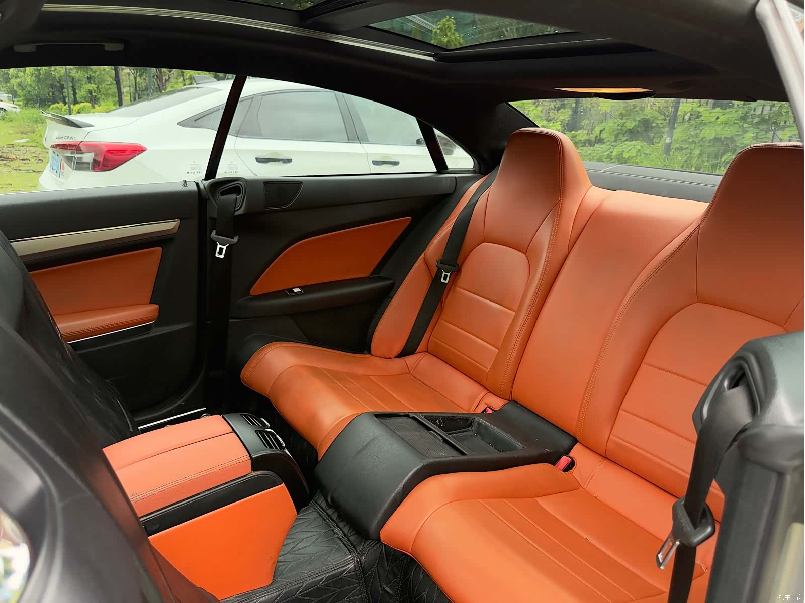 Mercedes-Benz E-Class, 2013 15
