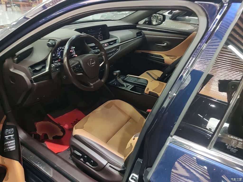 Lexus ES, 2021 15