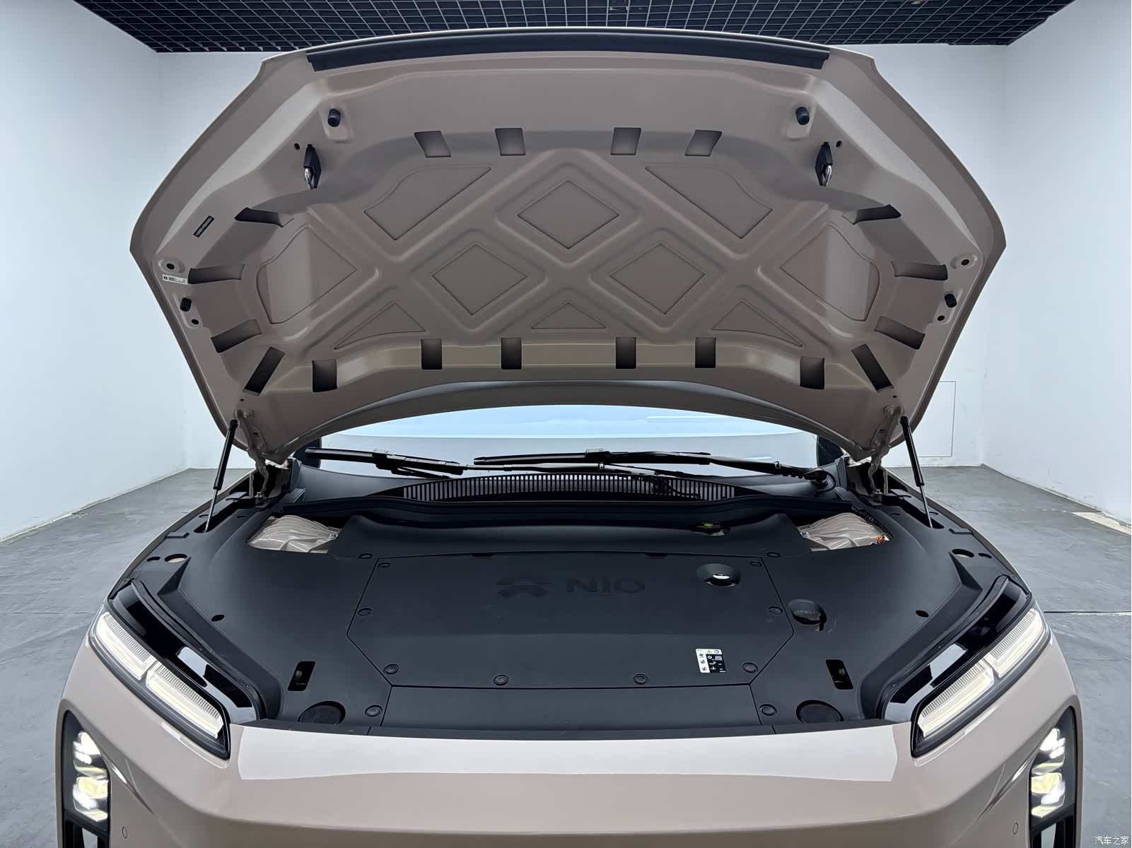 NIO ET5, 2025 18