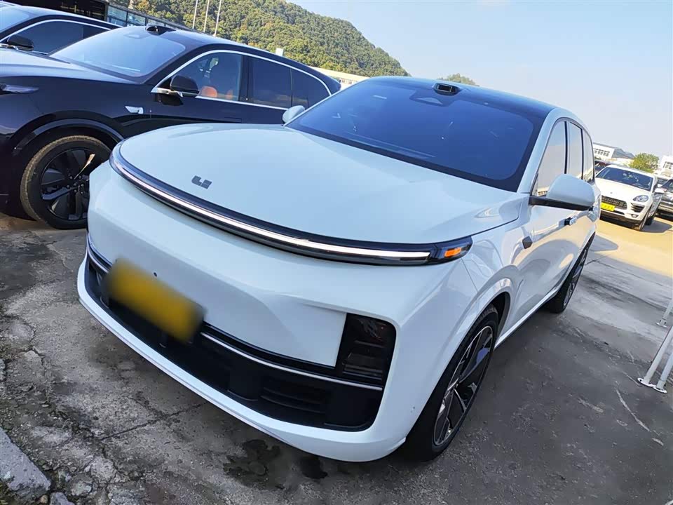 Li Auto Ideal L9