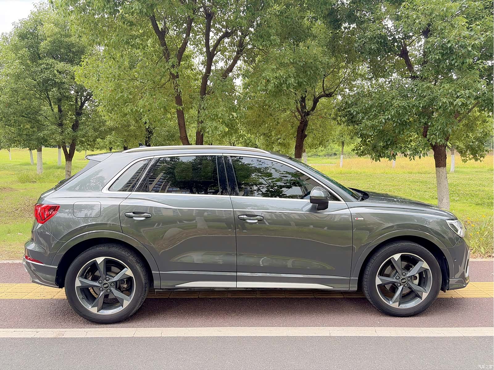 Audi Q3, 2023 все фото