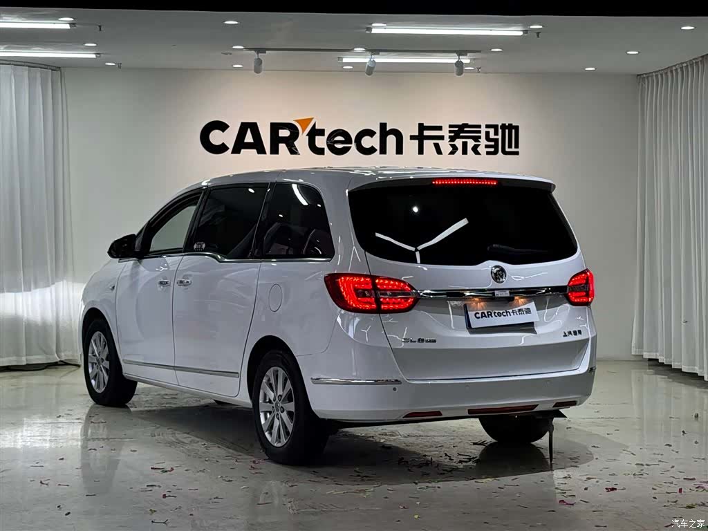 Buick GL8, 2019 7