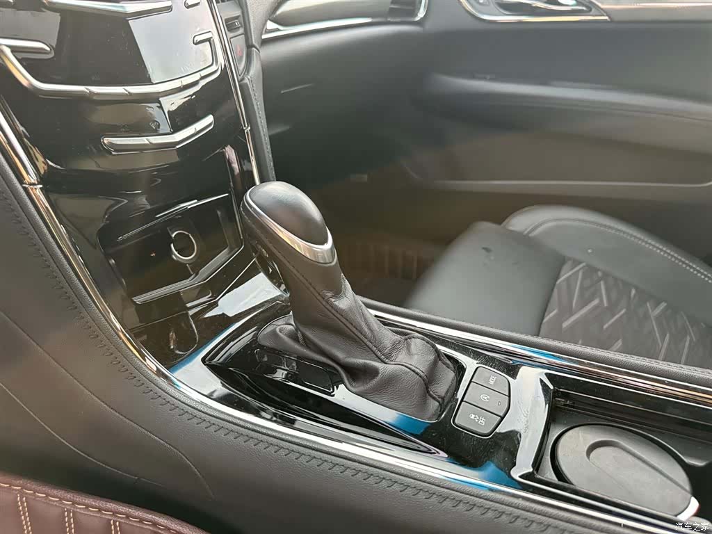 Cadillac ATS-L, 2019 14