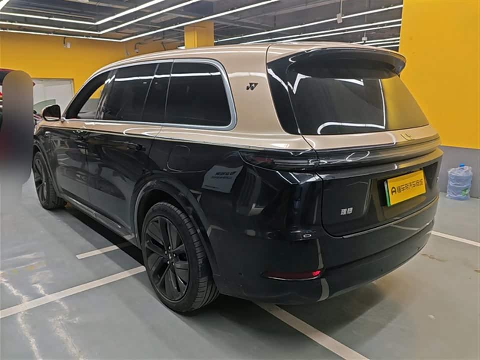 Li Auto Ideal L9