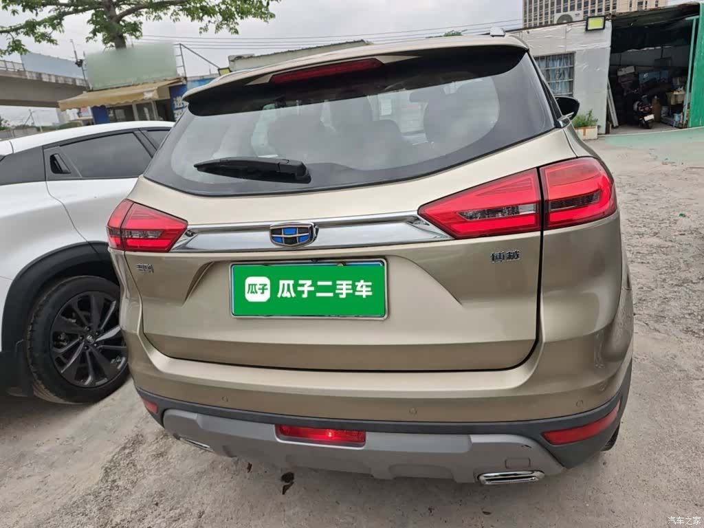 Geely Boyue, 2016 4