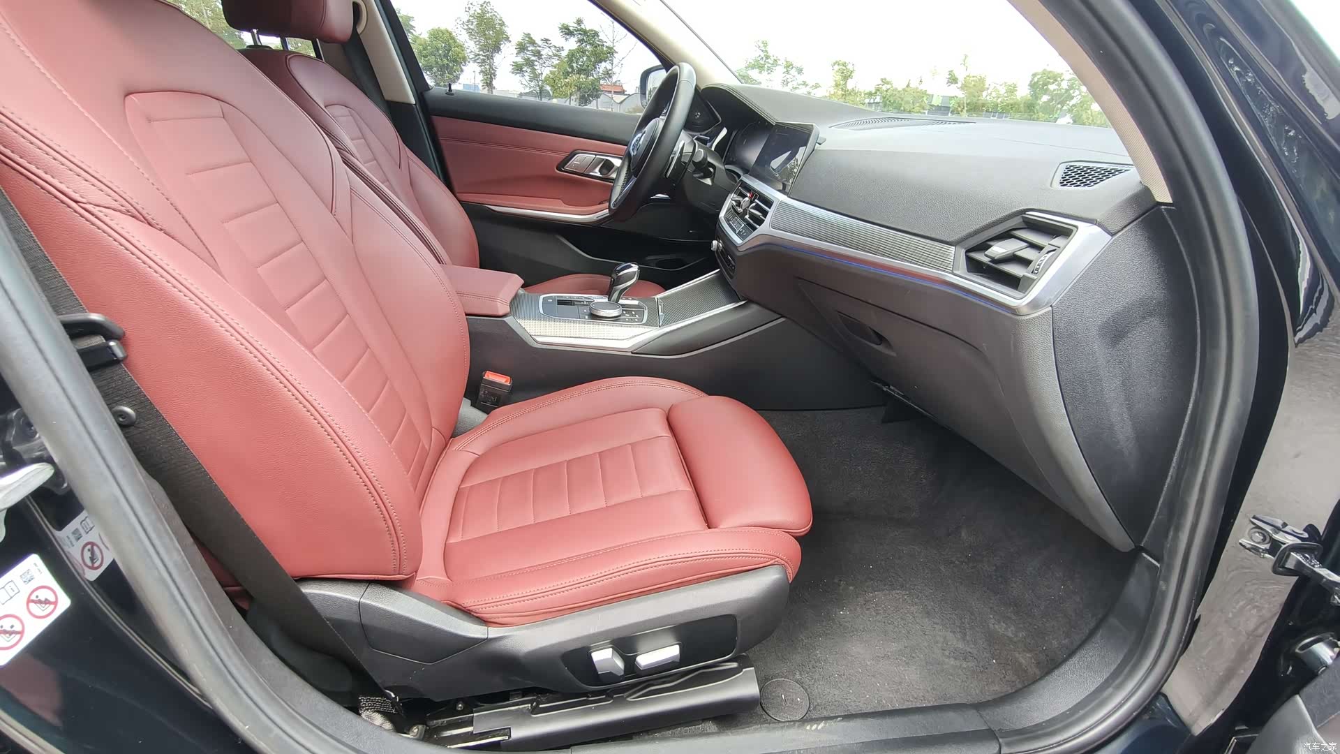 BMW 3 Series, 2021 14