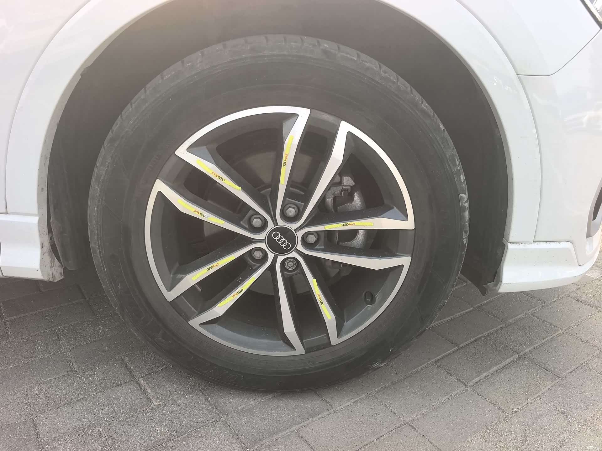 Audi Q3, 2022 11