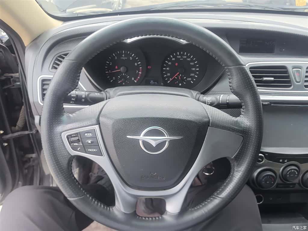 Haima M5, 2015 11