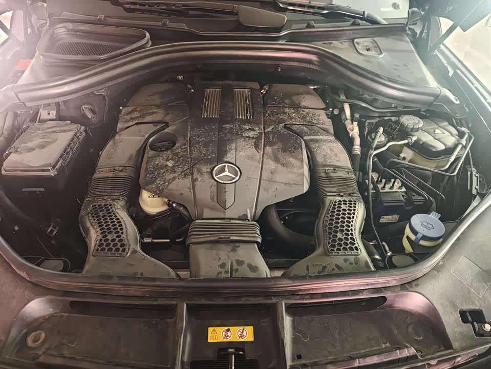 Mercedes-Benz GL grade