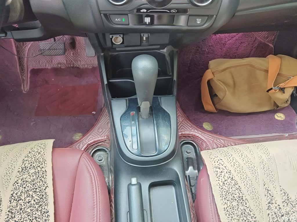 Honda Fit, 2016 14