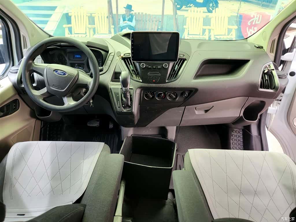 Ford 2.0TV, 2018 9
