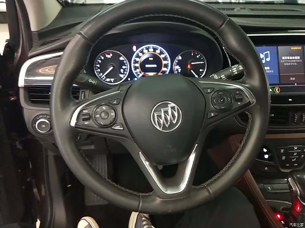 Buick Envision Plus, 2020 7