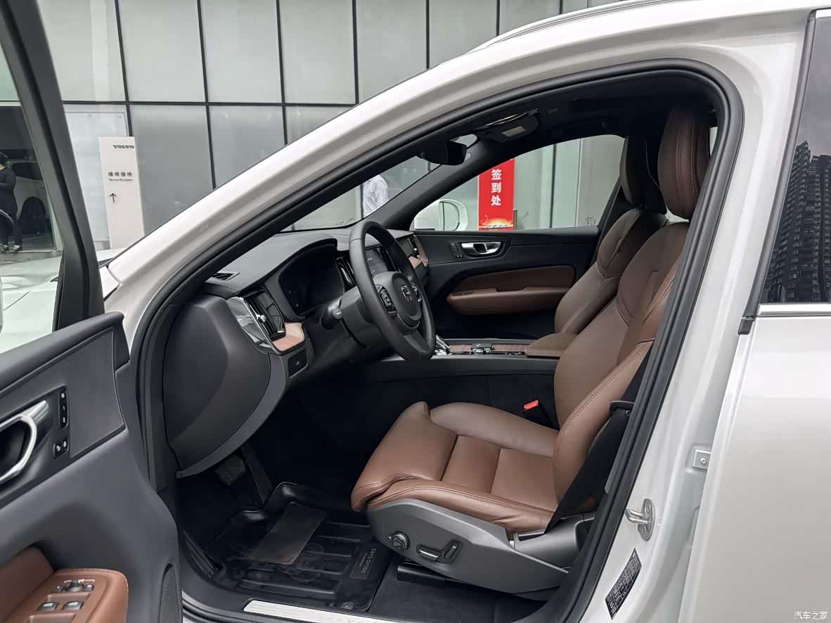 Volvo XC60, 2023 19