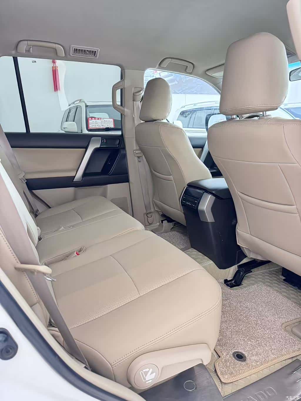 Toyota Prado, 2012 6