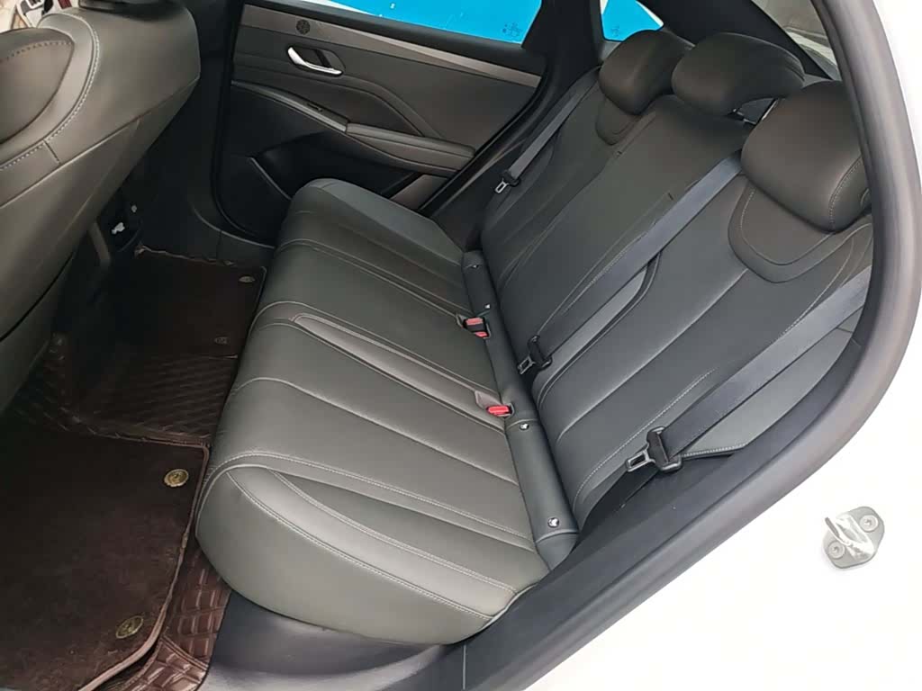 BYD Qin, 2025 17