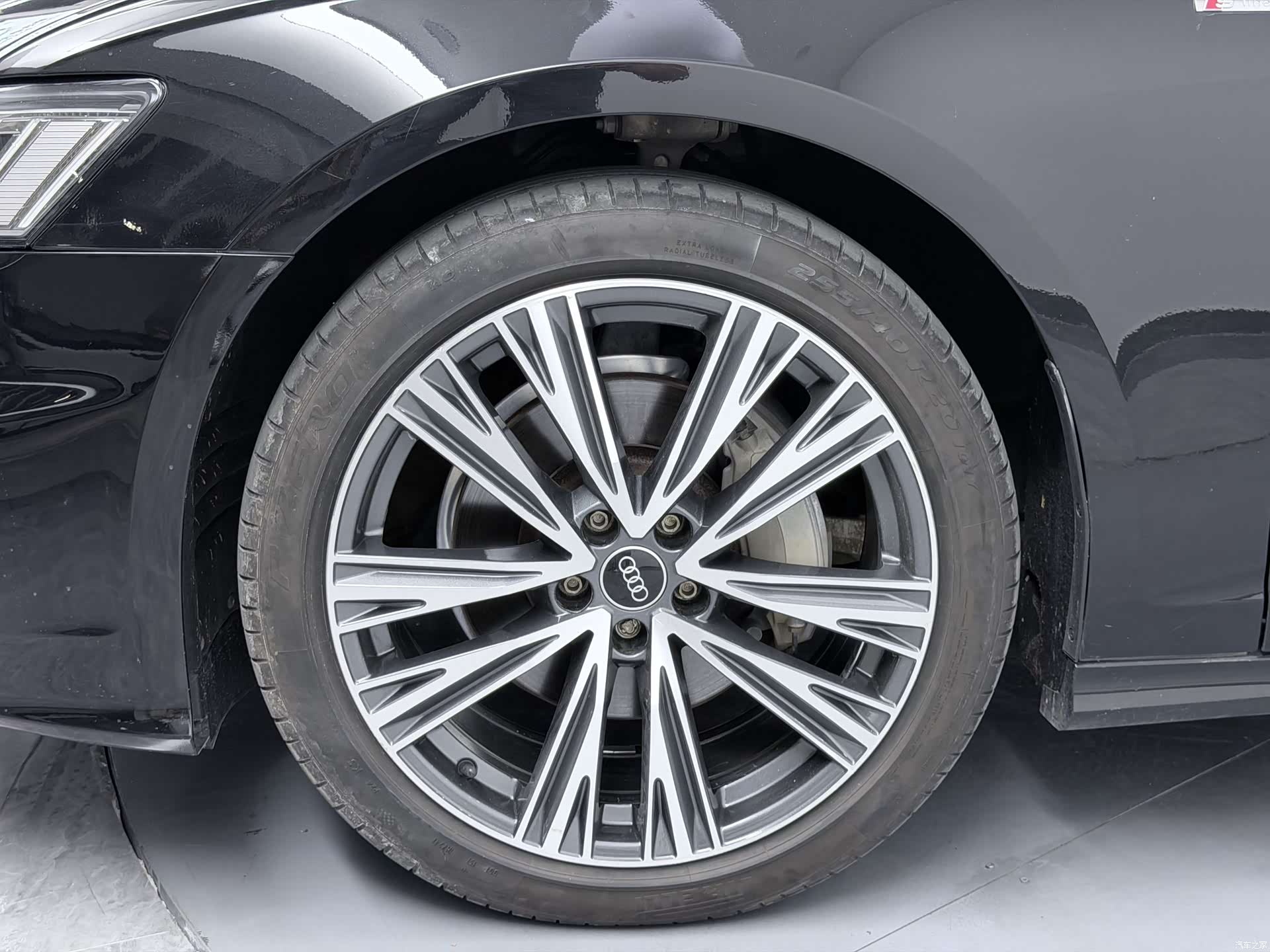 Audi A6L, 2022 10