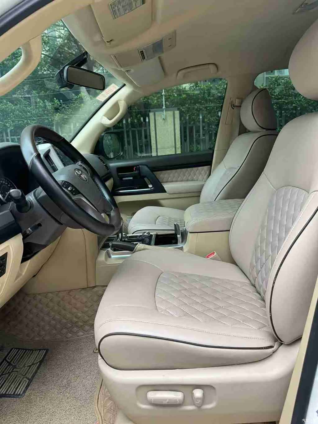 Toyota Land Cruiser, 2018 9
