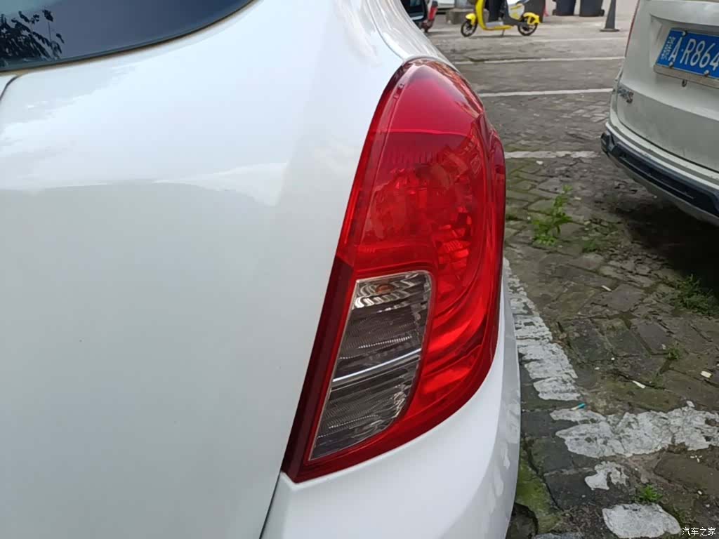 Buick Encore, 2015 8