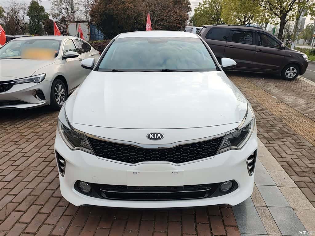 Kia K5, 2016 3
