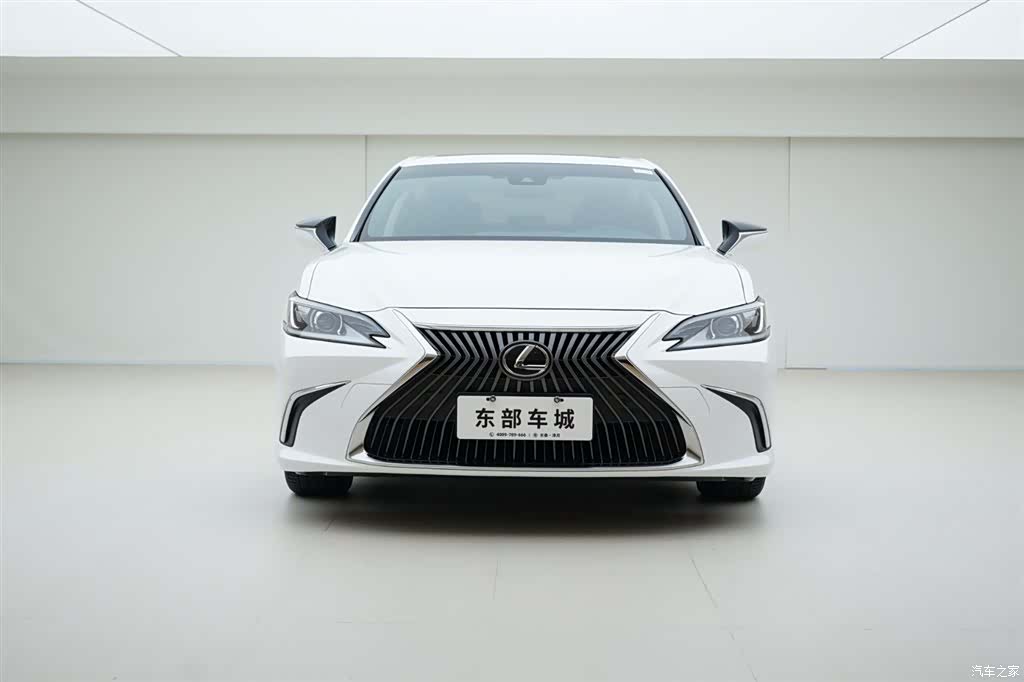 Lexus ES, 2019 2