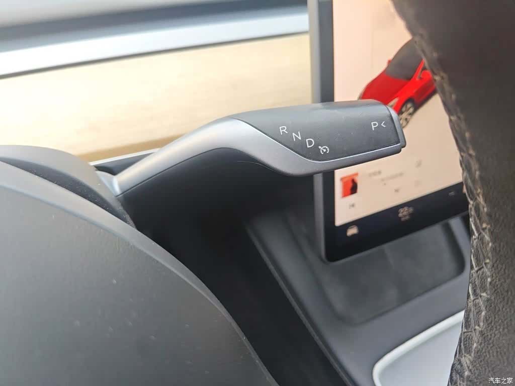 Tesla Model Y, 2021 7