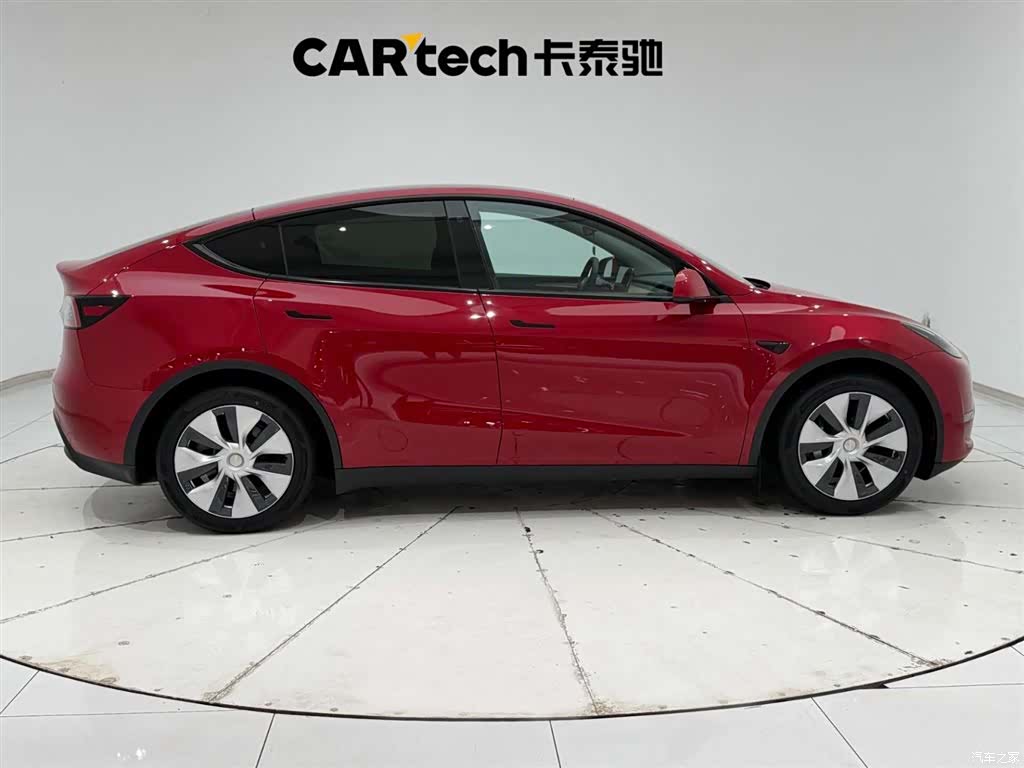 Tesla Model Y, 2021 12