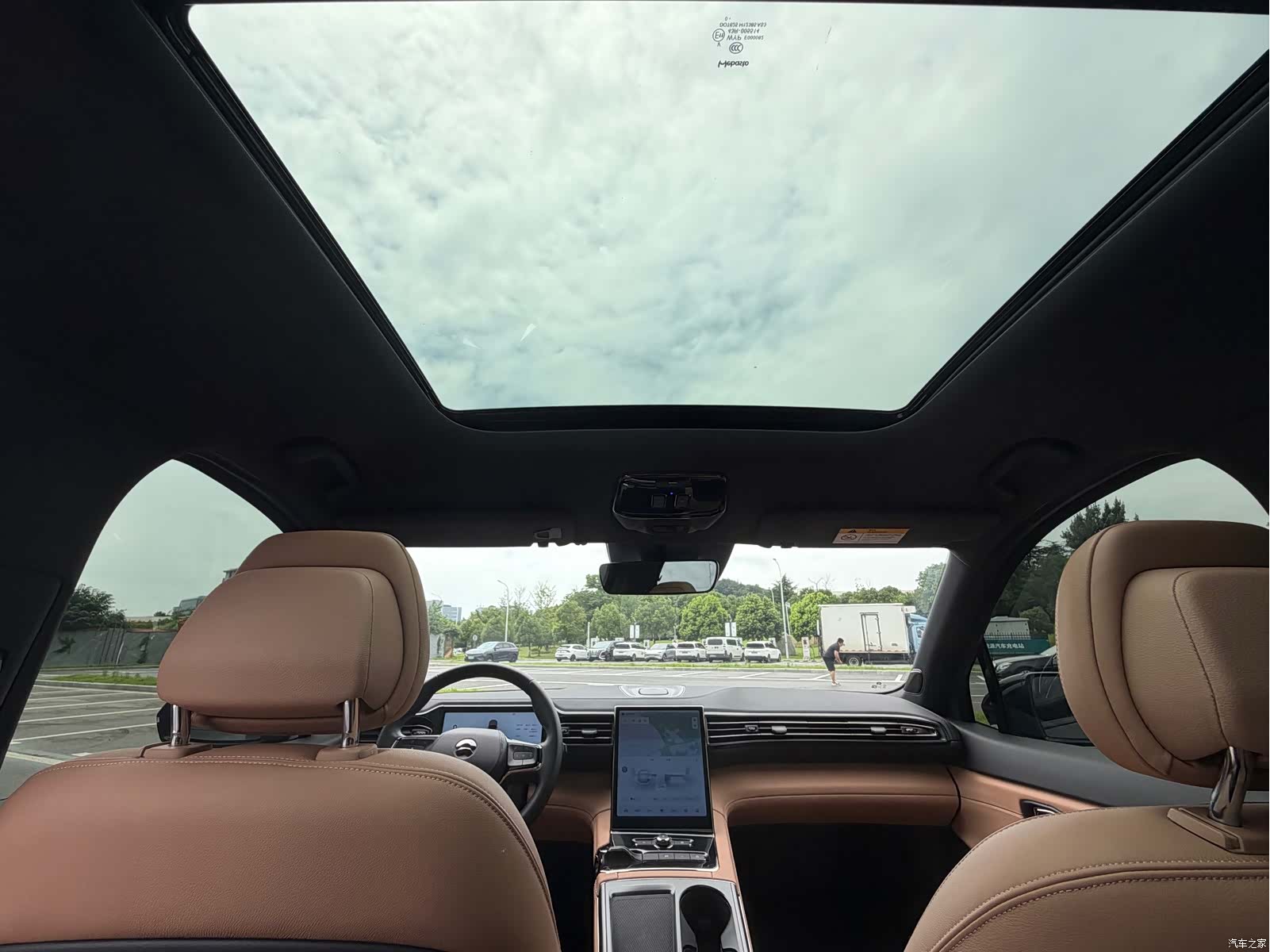 NIO ES8, 2021 28