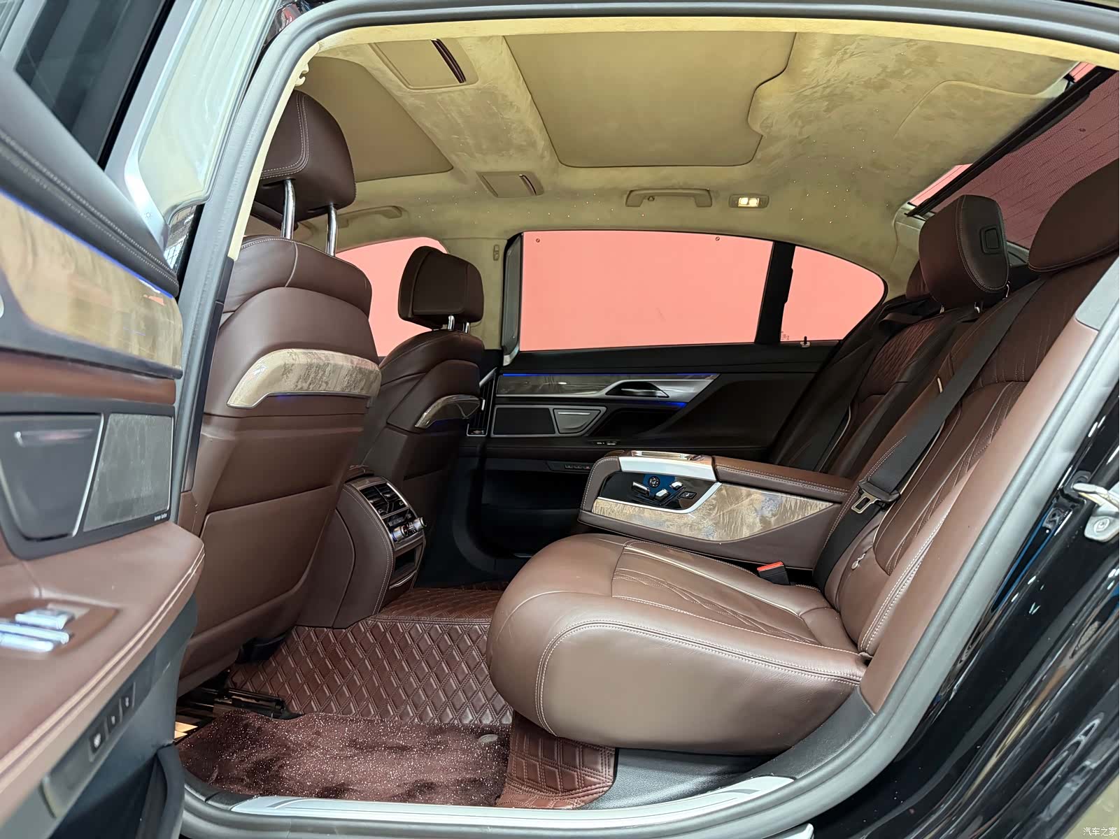 BMW 7 Series, 2020 9