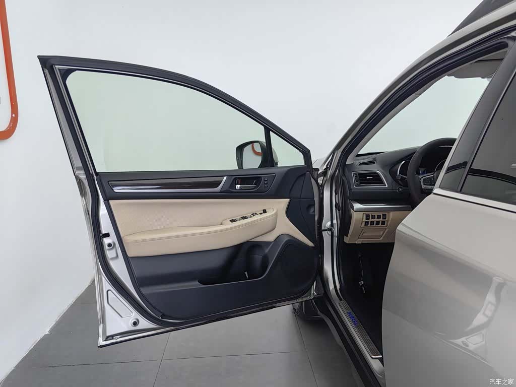 Subaru Outback, 2015 8