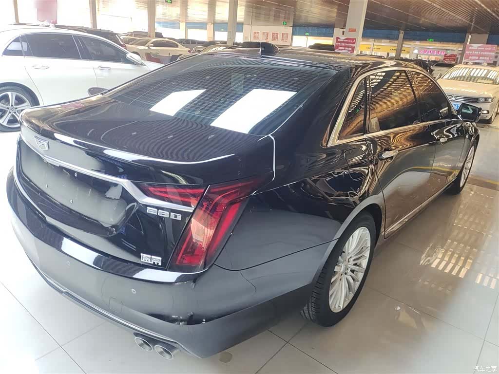 Cadillac CT6, 2023 все фото