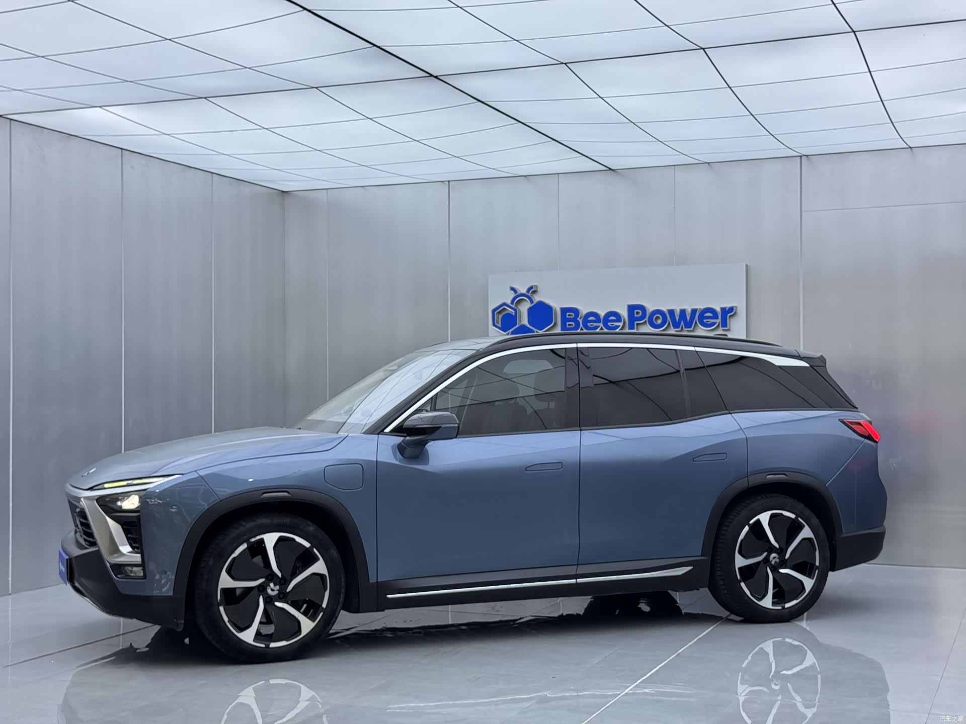 NIO ES8, 2020 4