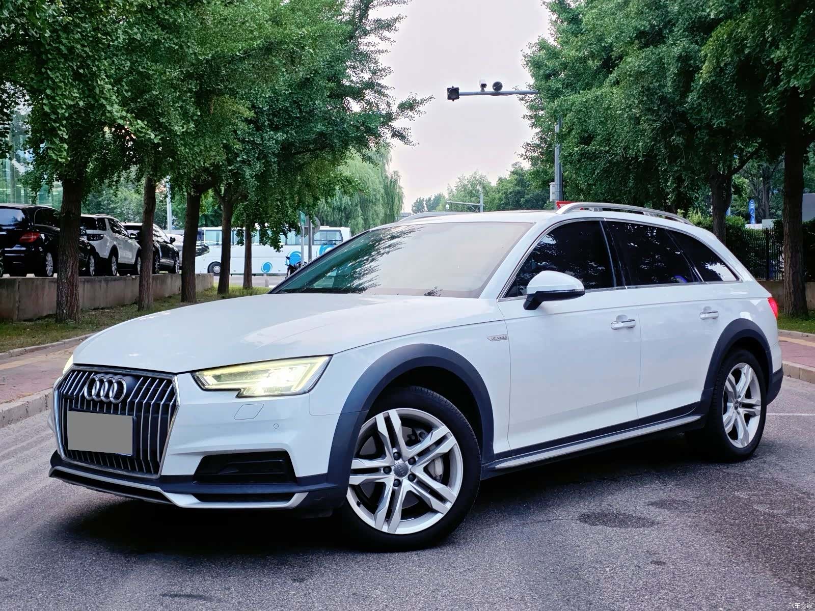 Audi A4, 2017 1
