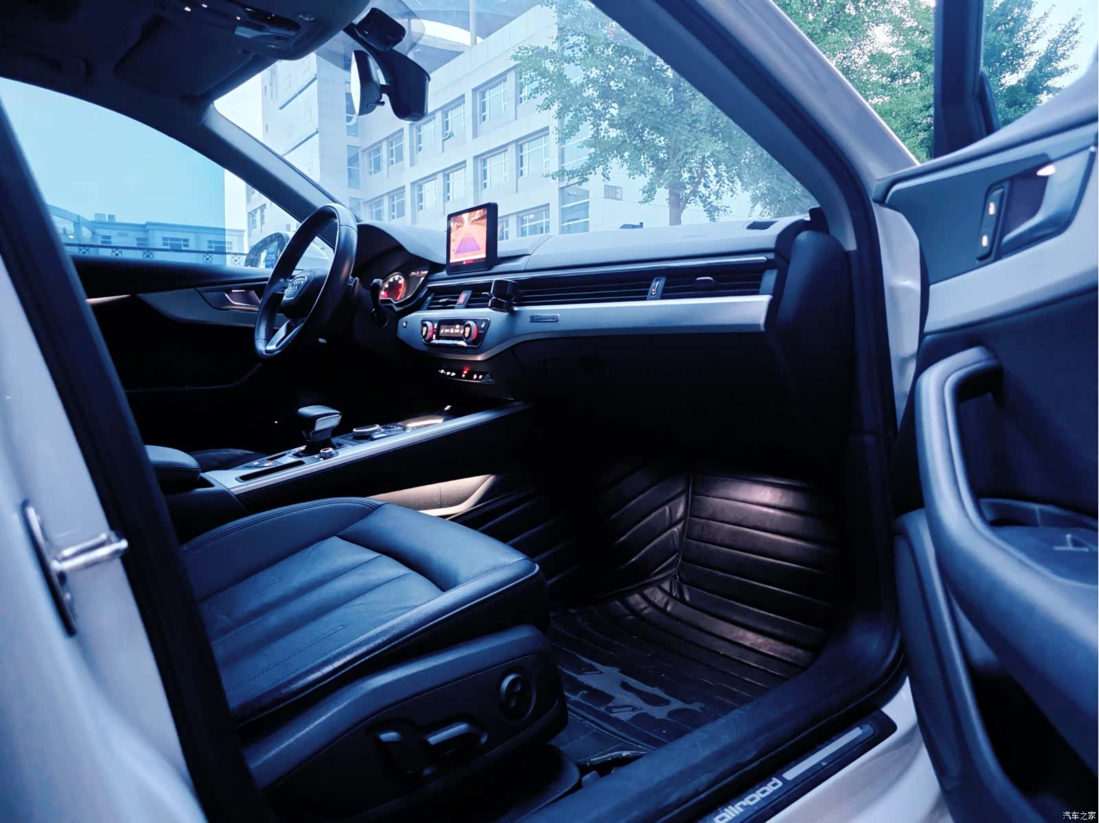 Audi A4, 2017 12