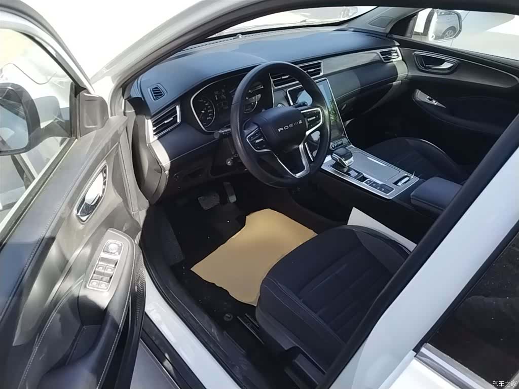 Roewe RX5, 2021 16