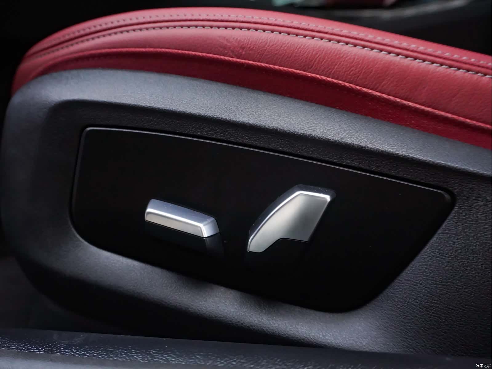 BMW 5 Series, 2023 14