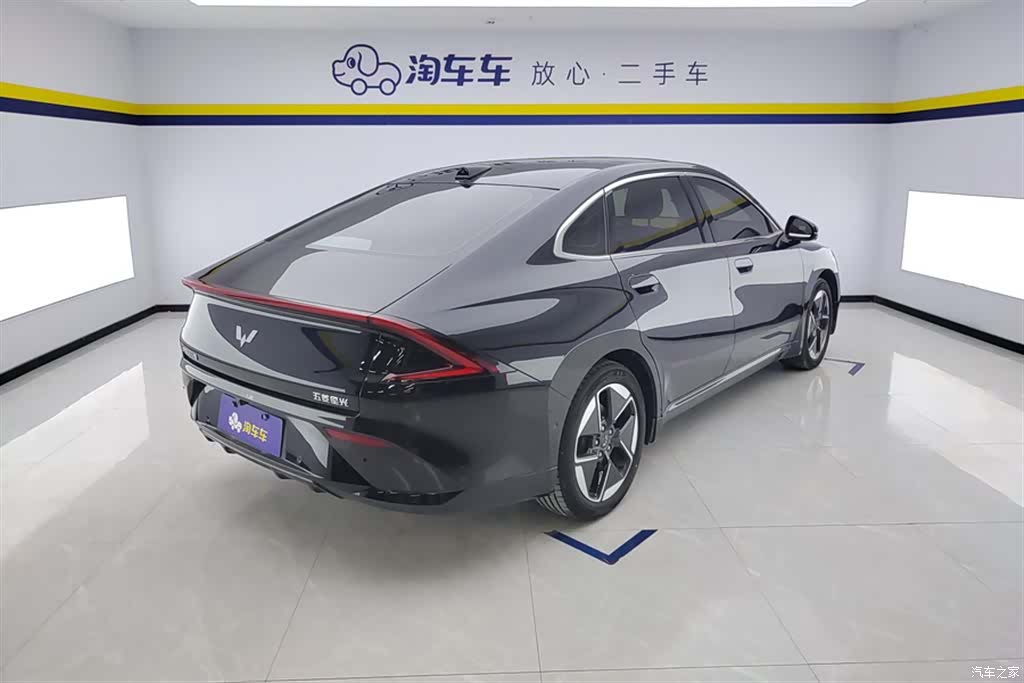 Wuling Starlight, 2025 3