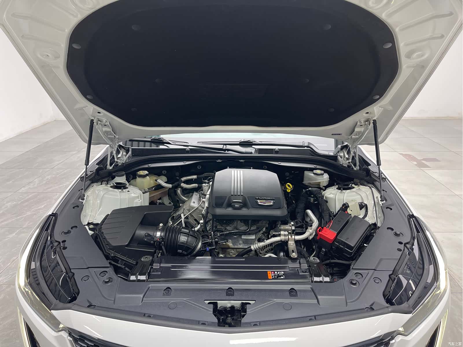Cadillac CT5, 2021 9