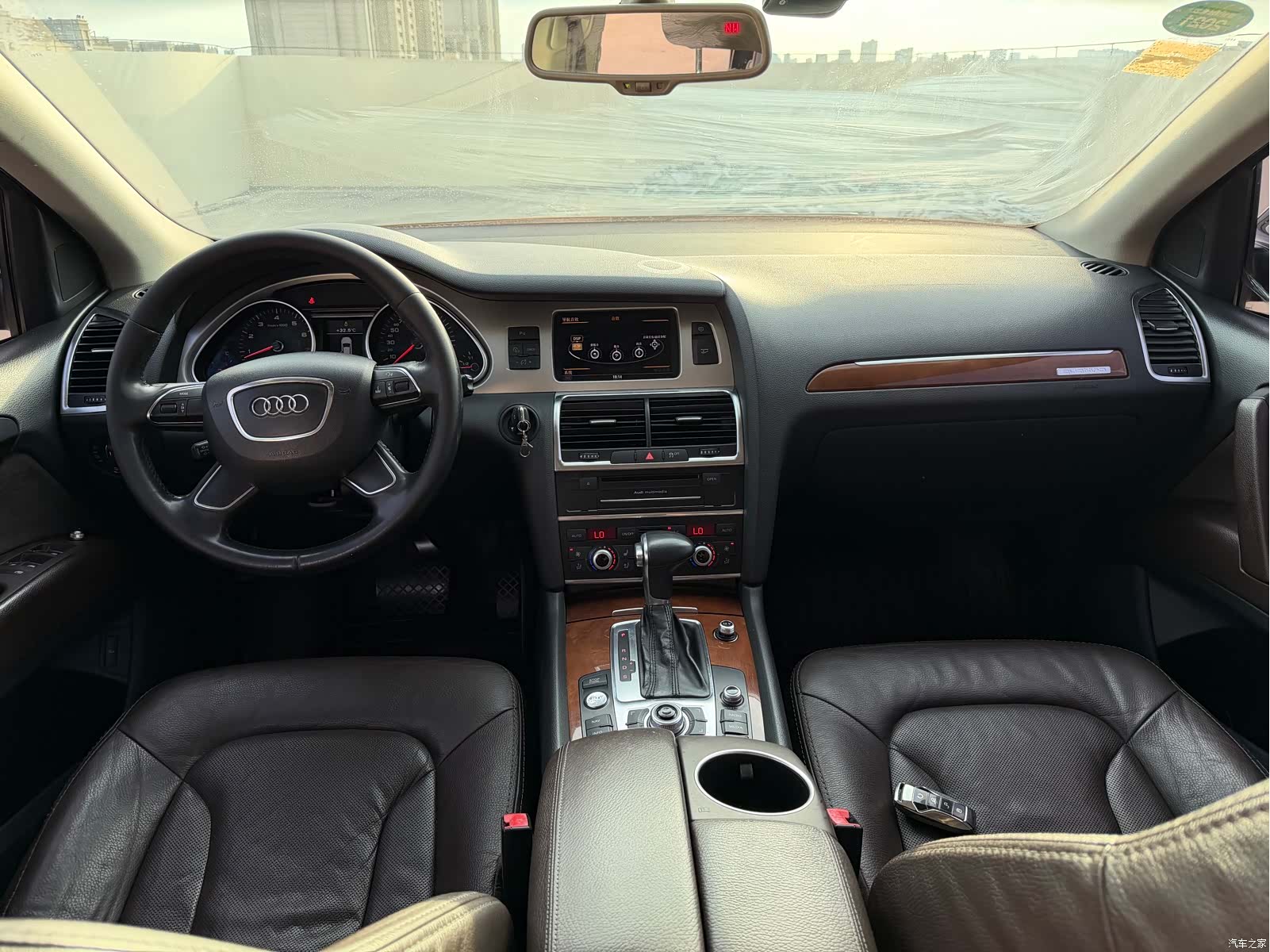 Audi Q7, 2014 8