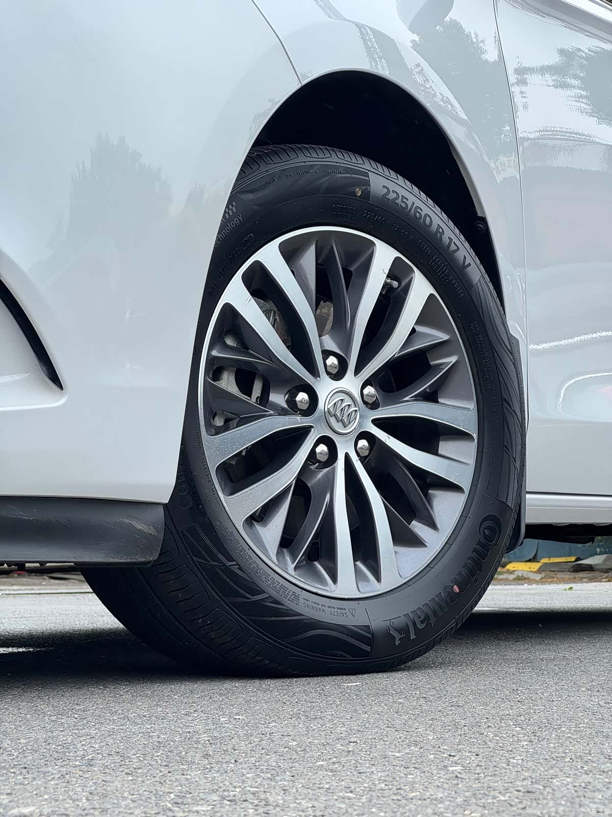 Buick GL8, 2018 7
