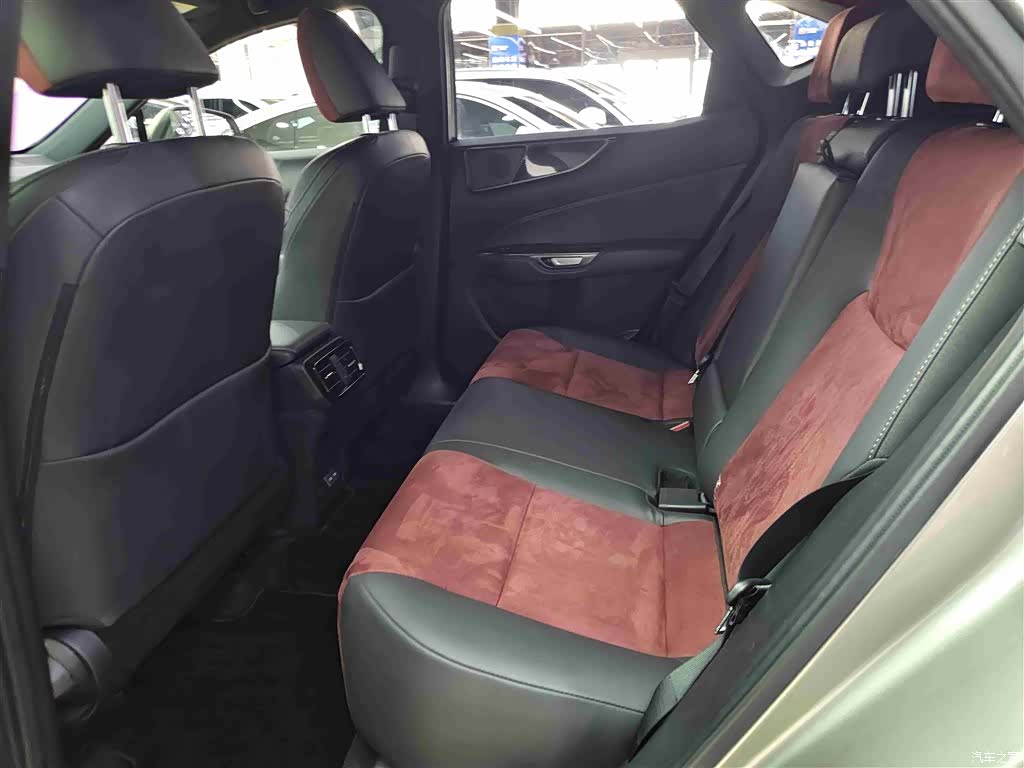 Lexus NX, 2023 8