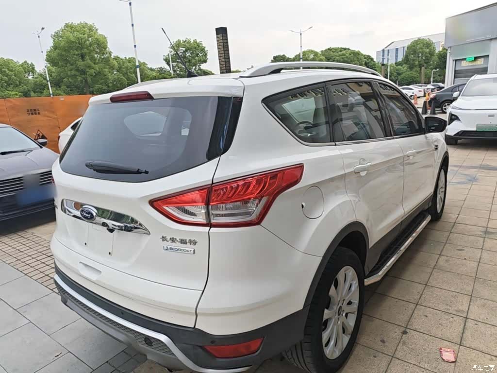Ford Kuga, 2016 7