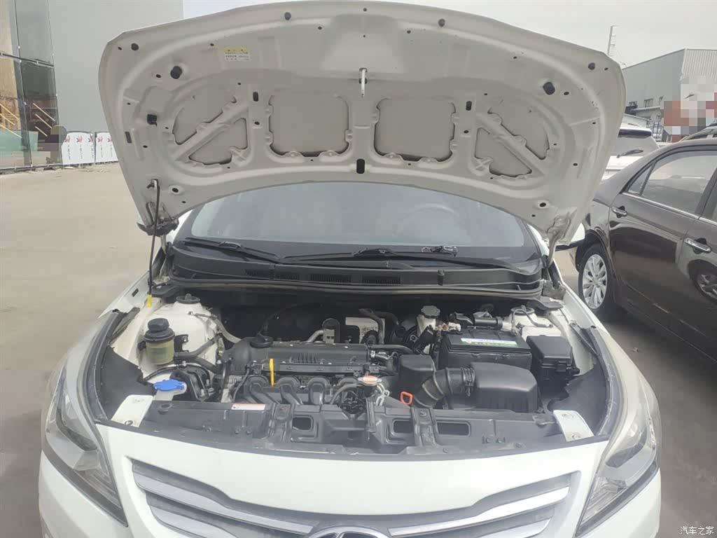 Hyundai GLS, 2016 20