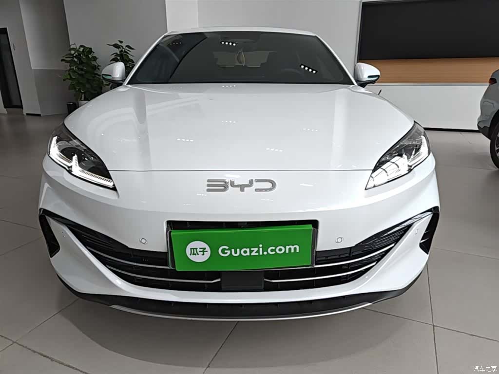 BYD Seal, 2025 3