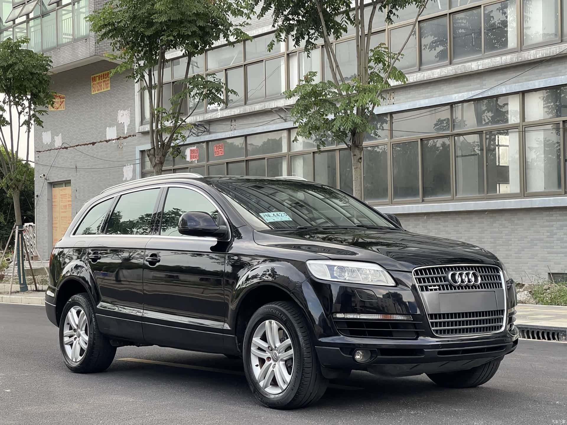 Audi Q7, 2009 3