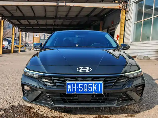 Hyundai Elantra 2023 — купить из Китая под заказ