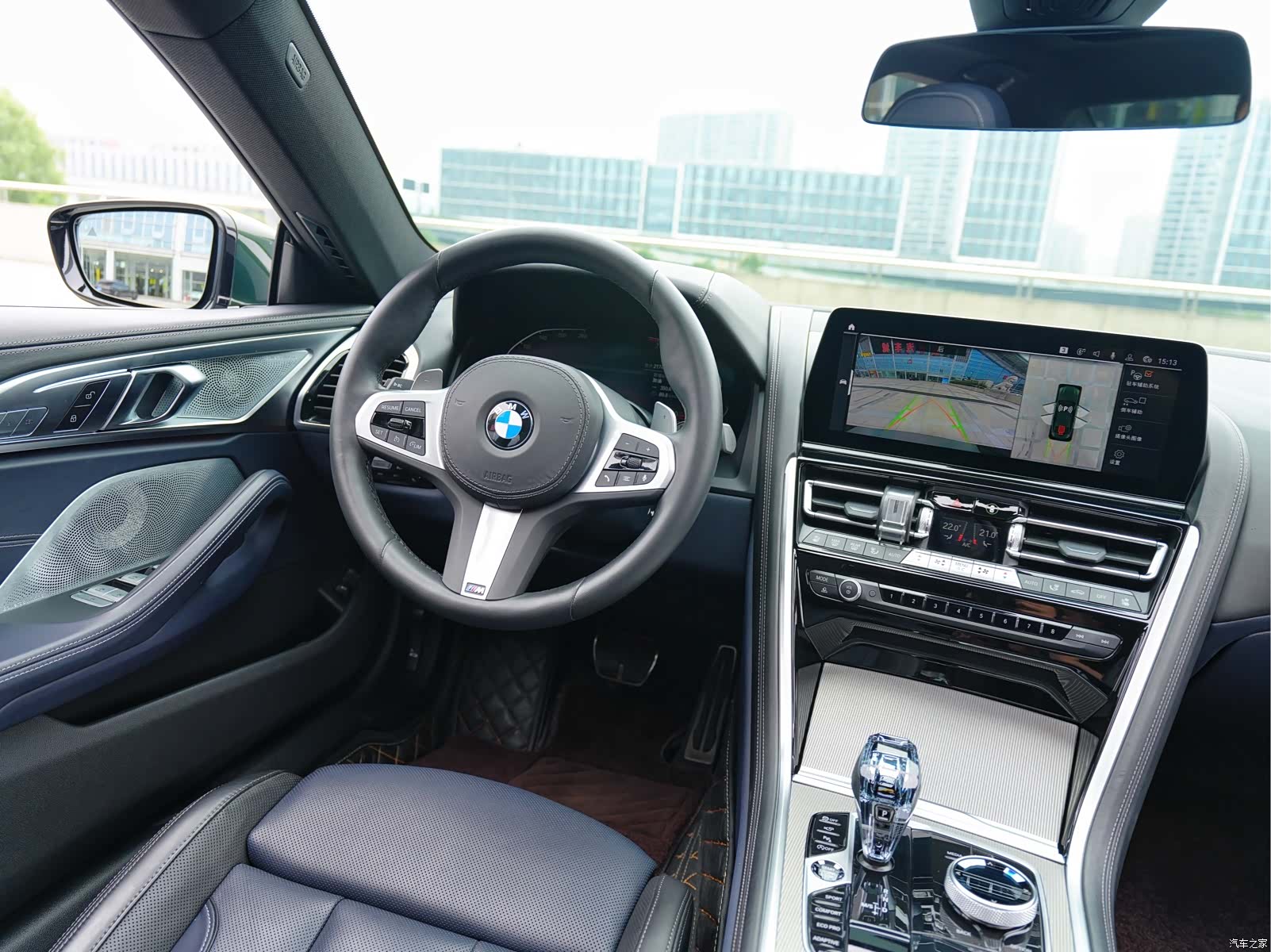 BMW 8 Series, 2023 11