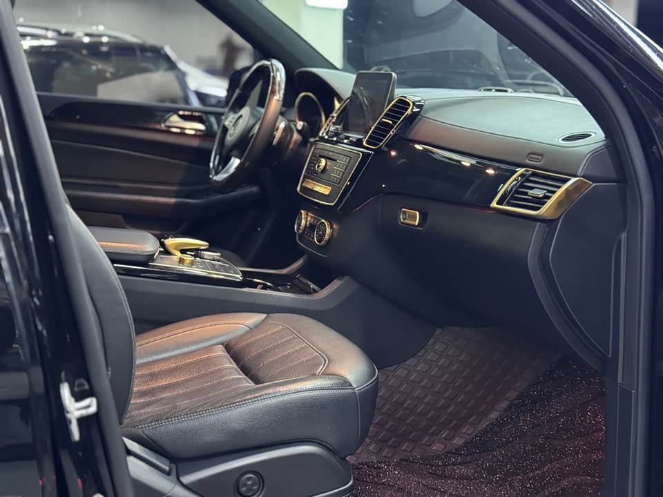 Mercedes-Benz GLS